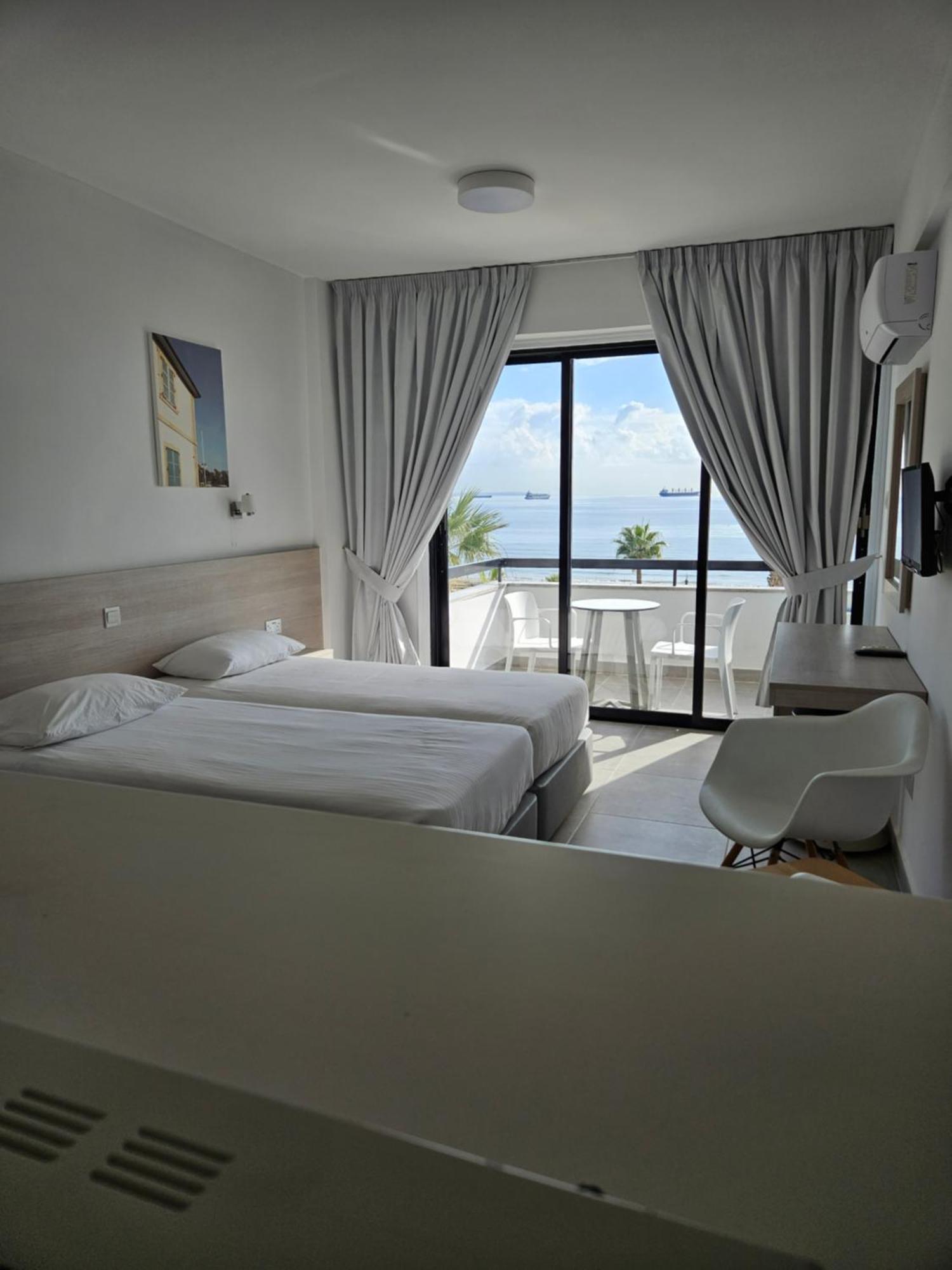 Les Palmiers Sunorama Beach Apartments Larnaca Zewnętrze zdjęcie